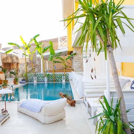 Adacan Butik Otel Измир Экстерьер фото